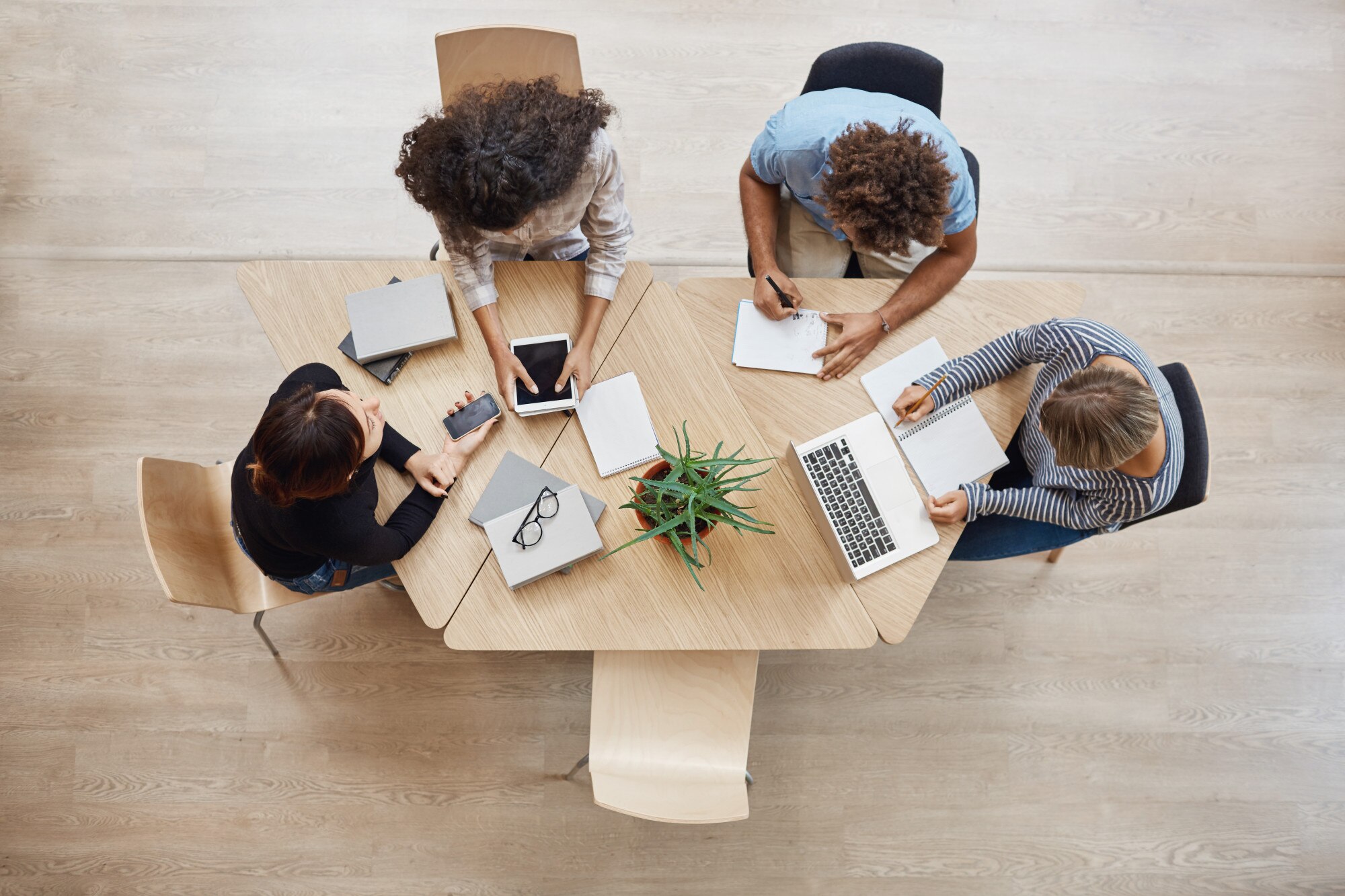 mesa-reuniones Lorem ipsum